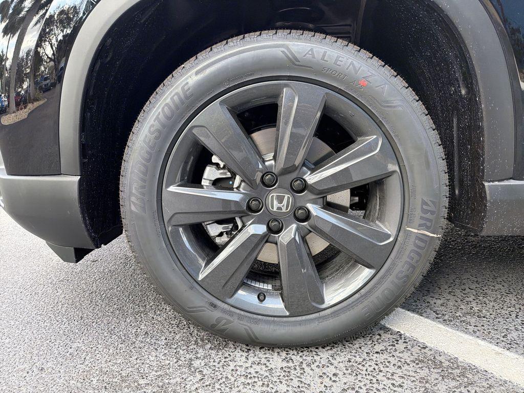 new 2026 Honda Pilot car, priced at $41,942