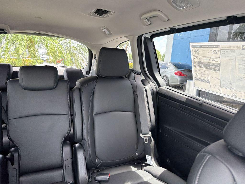 new 2026 Honda Odyssey car, priced at $46,528