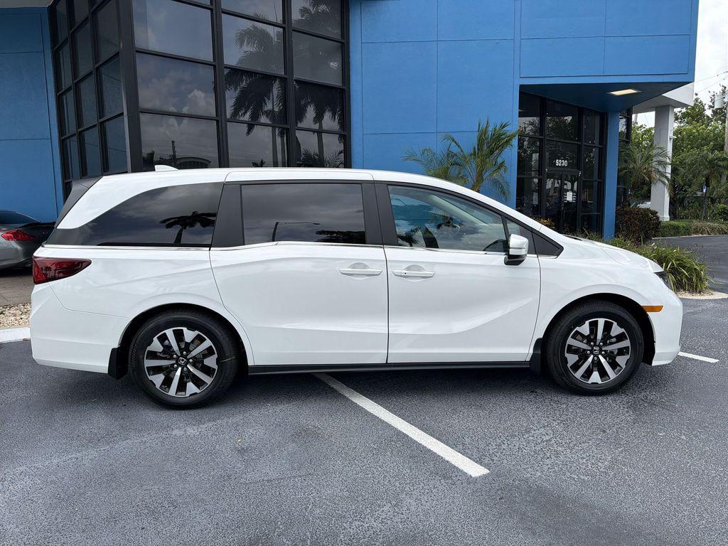 new 2026 Honda Odyssey car, priced at $46,528