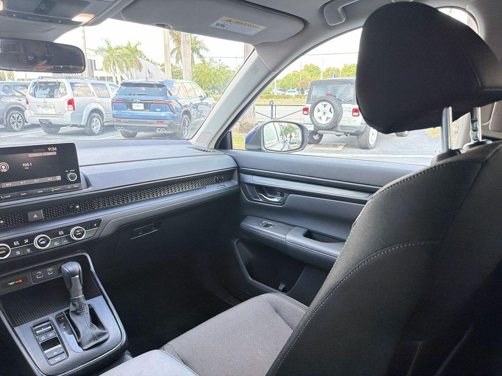 used 2023 Honda CR-V car, priced at $27,000