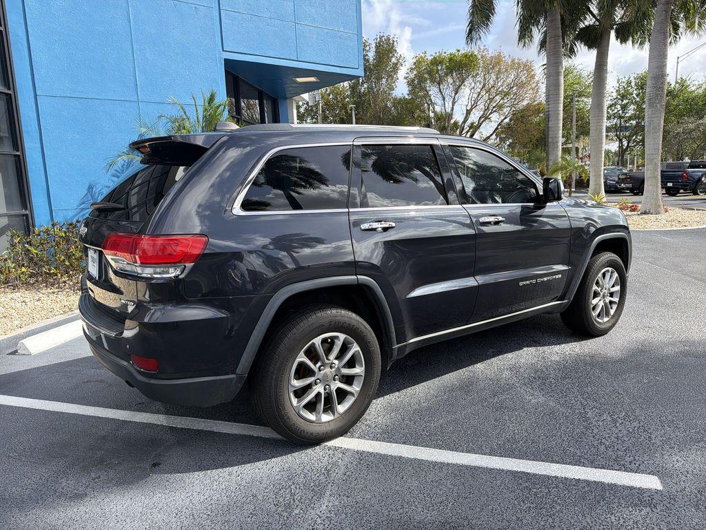 used 2015 Jeep Grand Cherokee car, priced at $10,586