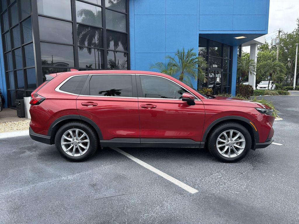 used 2025 Honda CR-V car, priced at $33,562