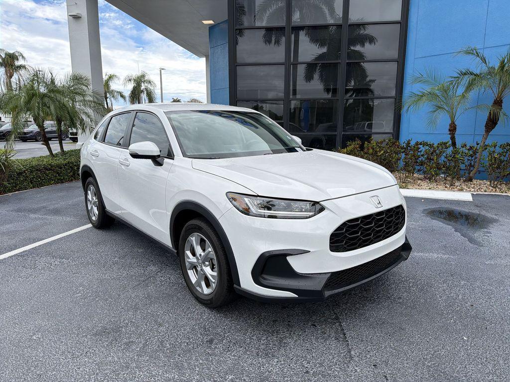 used 2025 Honda HR-V car, priced at $24,895