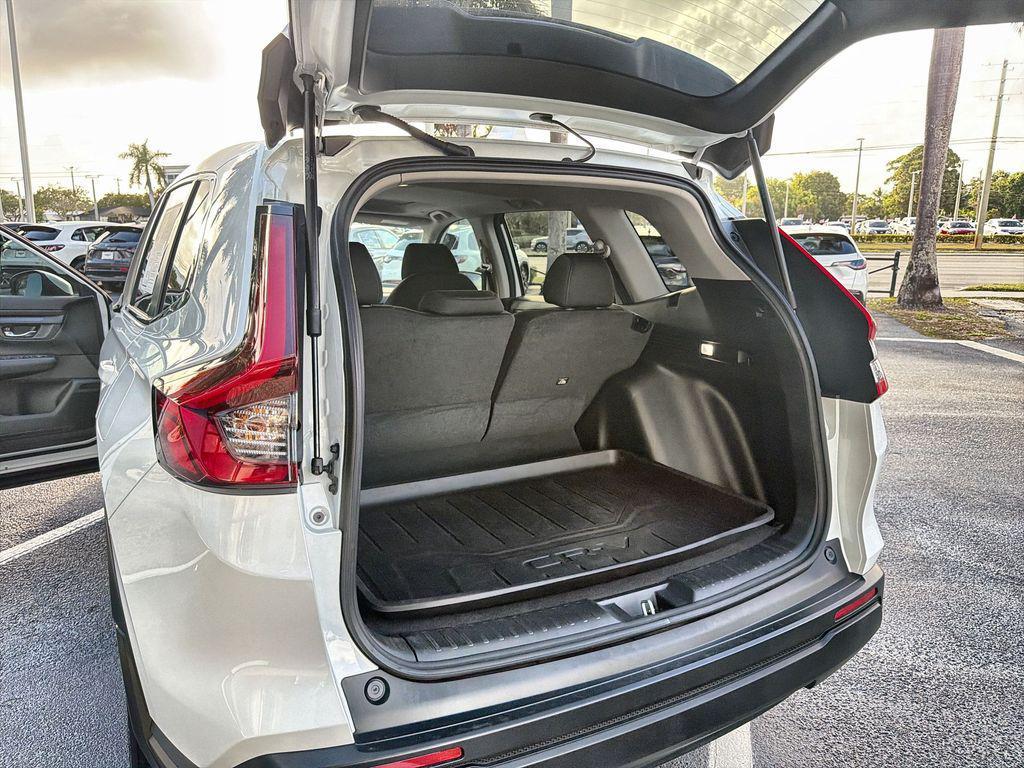 used 2023 Honda CR-V car, priced at $28,099