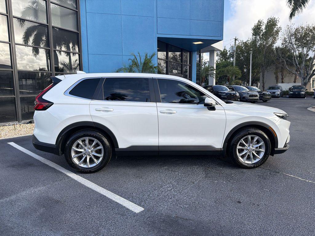 used 2023 Honda CR-V car, priced at $28,099