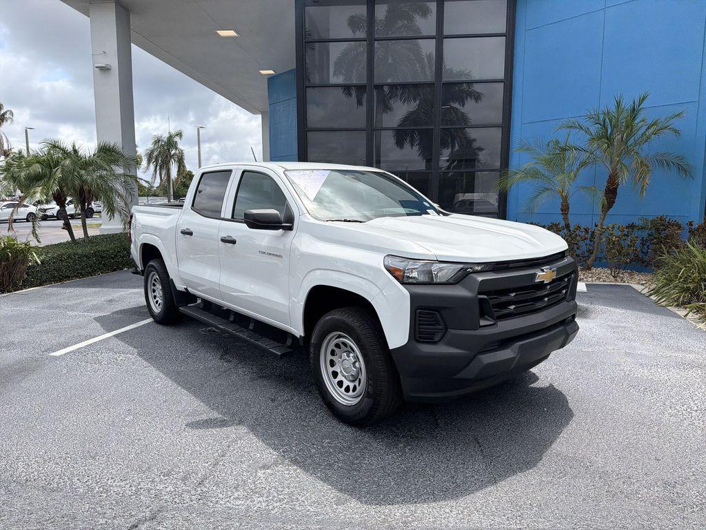 used 2024 Chevrolet Colorado car, priced at $27,540