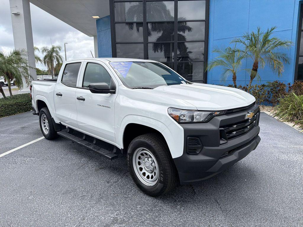 used 2024 Chevrolet Colorado car, priced at $27,540