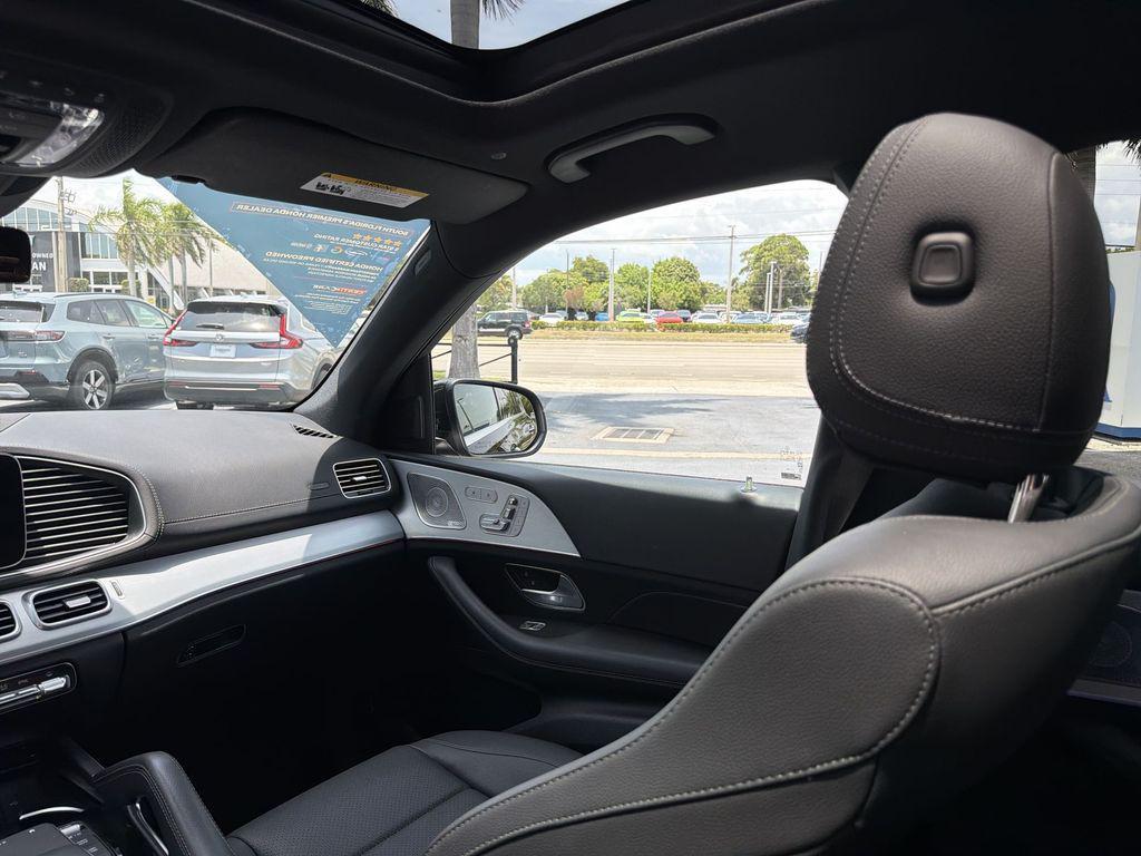 used 2025 Mercedes-Benz GLS 450 car, priced at $73,277