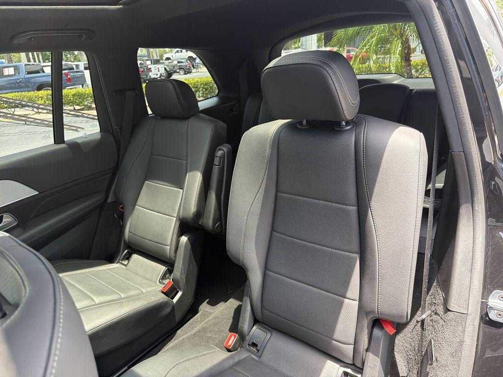 used 2025 Mercedes-Benz GLS 450 car, priced at $73,277
