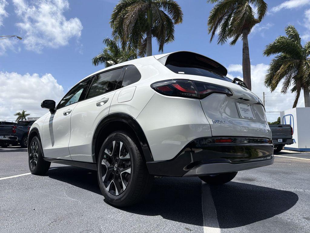 new 2026 Honda HR-V car, priced at $32,405