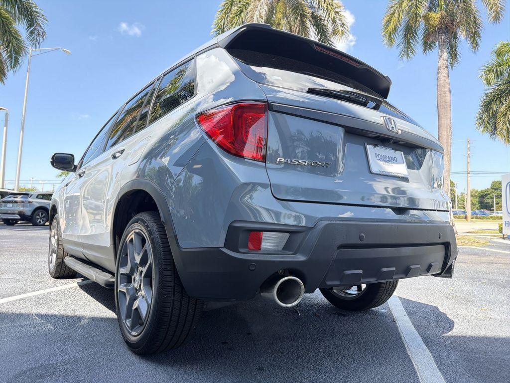 used 2023 Honda Passport car, priced at $31,507