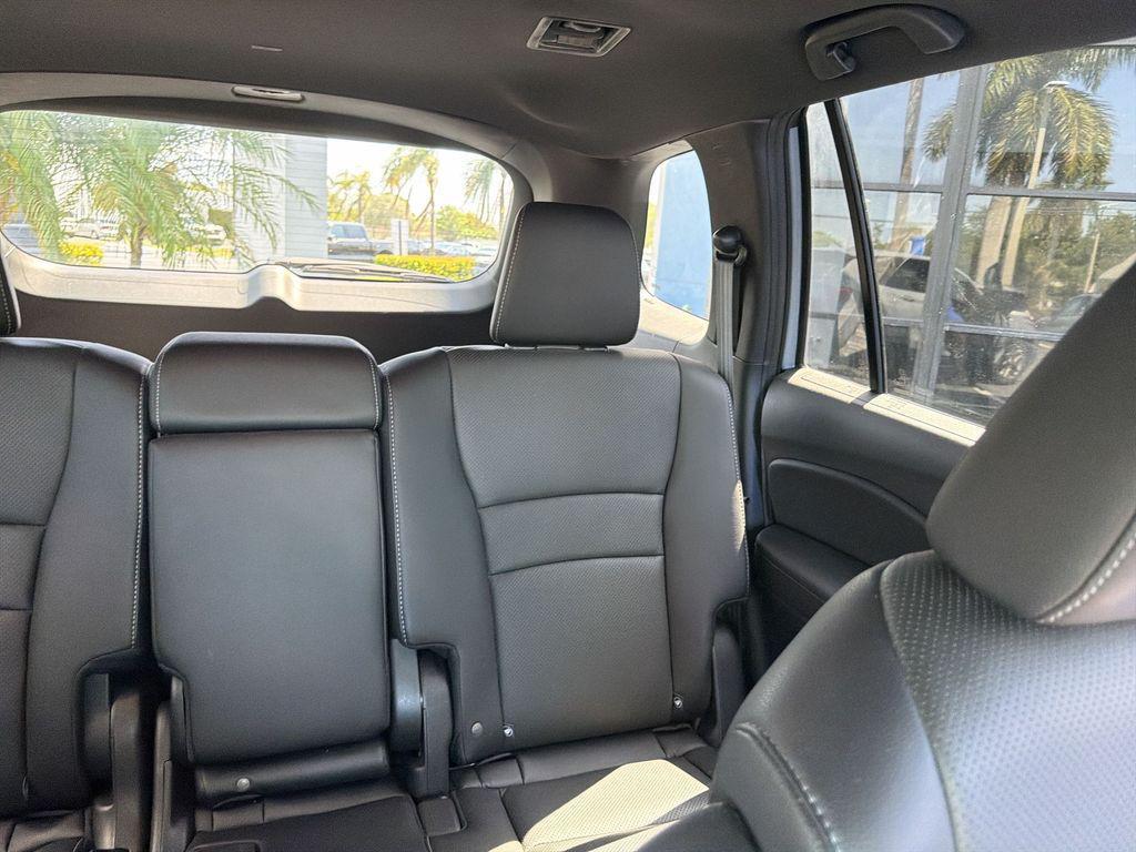 used 2023 Honda Passport car, priced at $31,507