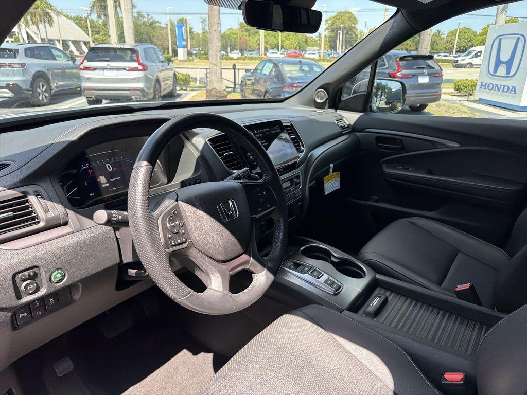 used 2023 Honda Passport car, priced at $31,507