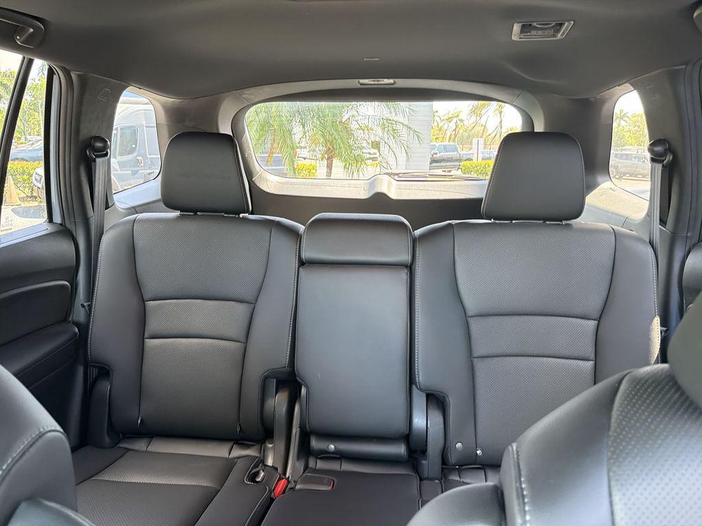 used 2023 Honda Passport car, priced at $31,507