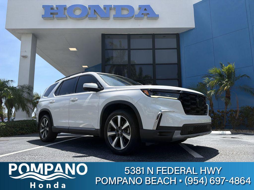 used 2023 Honda Pilot car, priced at $44,777