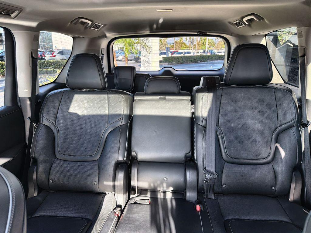 used 2025 INFINITI QX80 car, priced at $65,777