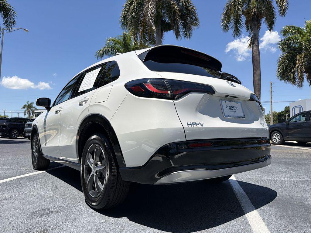 used 2025 Honda HR-V car, priced at $27,807