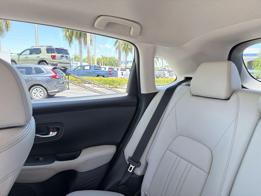 used 2025 Honda HR-V car, priced at $27,807