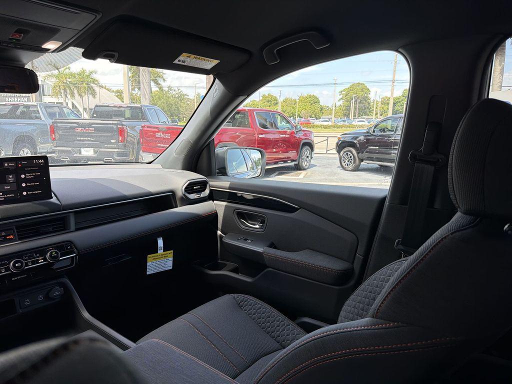 new 2026 Honda Pilot car, priced at $41,942