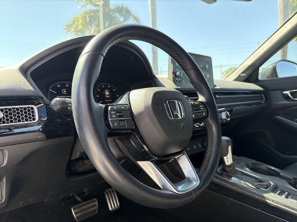 used 2025 Honda Civic Hybrid car, priced at $28,560