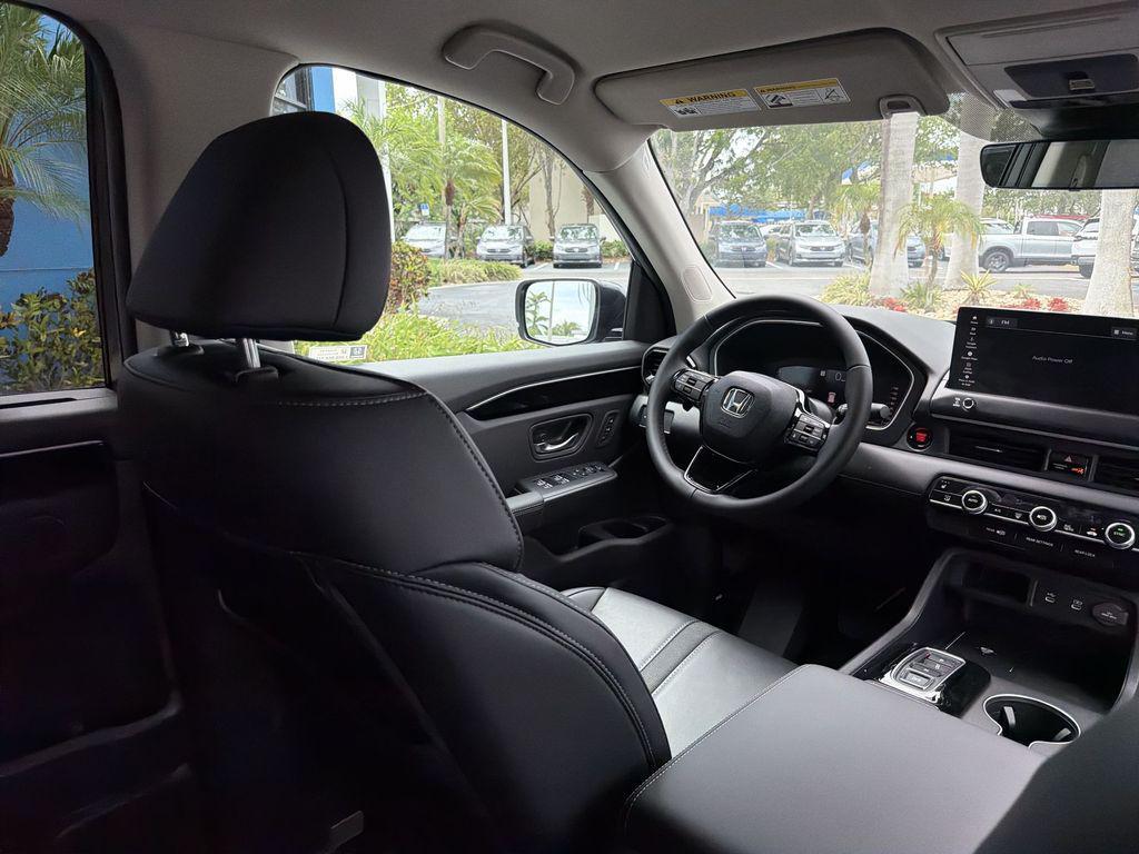 new 2026 Honda Pilot car, priced at $44,150