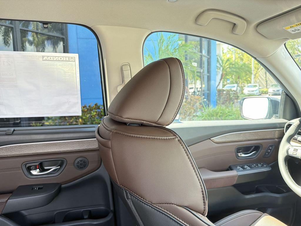 new 2026 Honda Pilot car, priced at $56,873