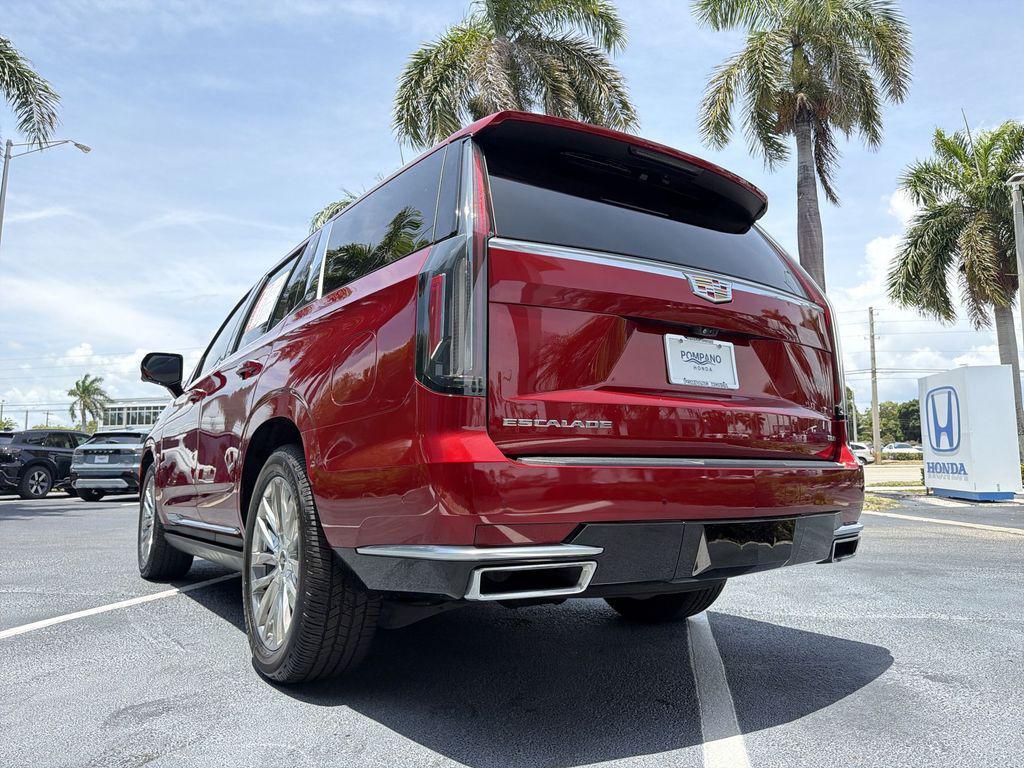 used 2022 Cadillac Escalade car, priced at $60,680