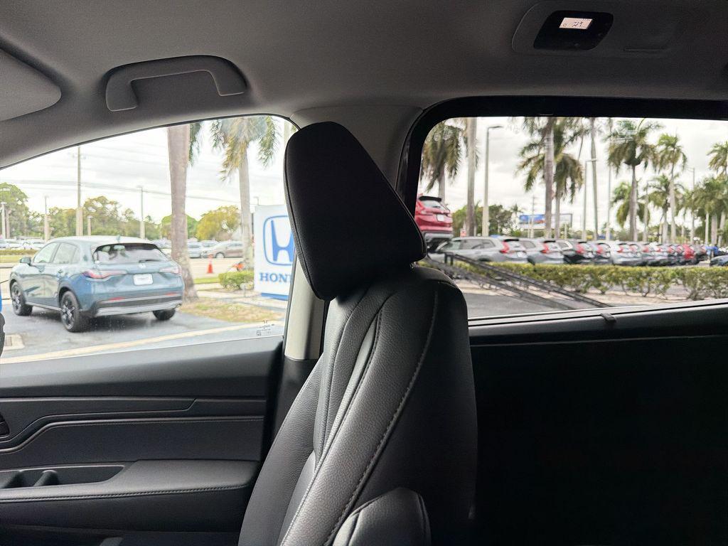 new 2026 Honda Odyssey car, priced at $42,518
