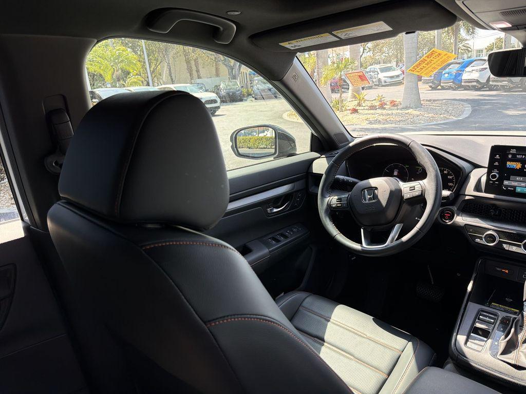used 2024 Honda CR-V Hybrid car, priced at $32,989