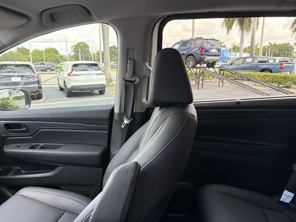 used 2024 Honda Odyssey car, priced at $38,533
