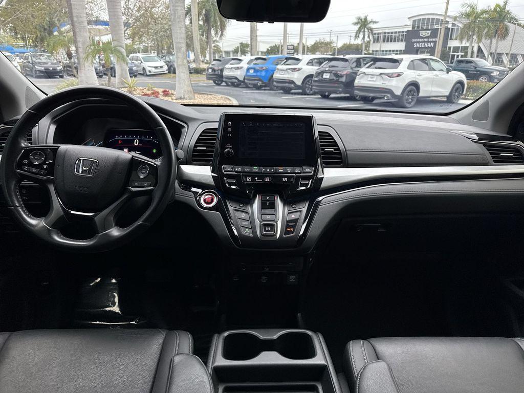 used 2024 Honda Odyssey car, priced at $38,500