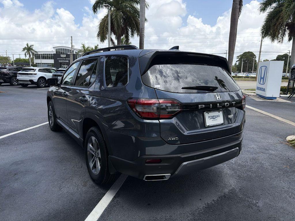 new 2026 Honda Pilot car, priced at $48,141