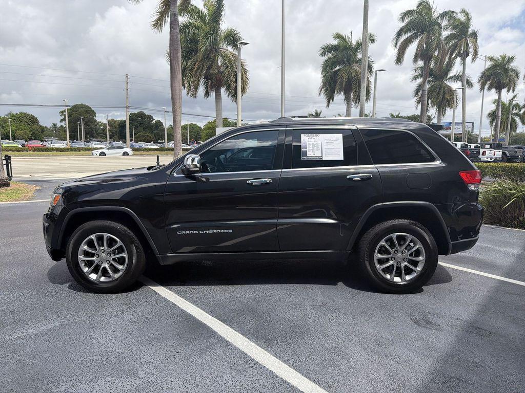 used 2016 Jeep Grand Cherokee car, priced at $12,781