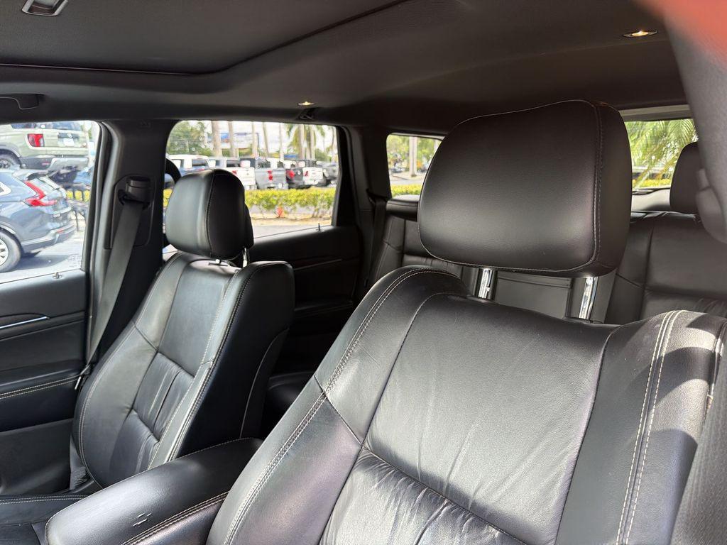 used 2016 Jeep Grand Cherokee car, priced at $12,781