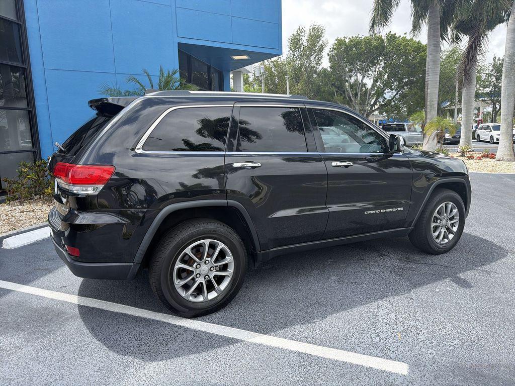 used 2016 Jeep Grand Cherokee car, priced at $12,781
