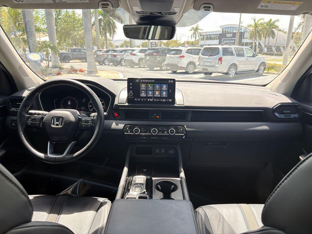 used 2024 Honda Pilot car, priced at $38,731