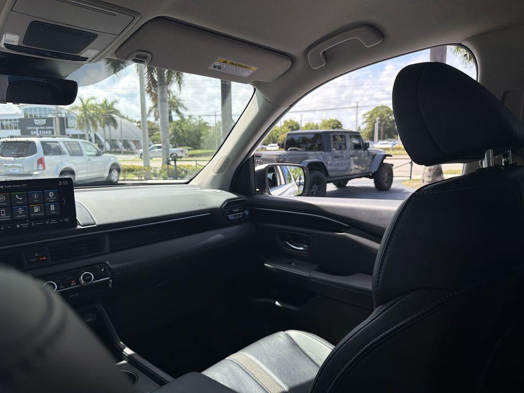 used 2024 Honda Pilot car, priced at $38,731