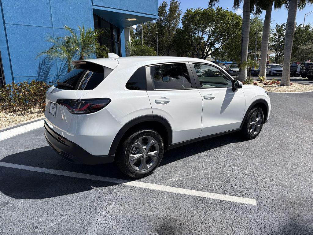 new 2026 Honda HR-V car
