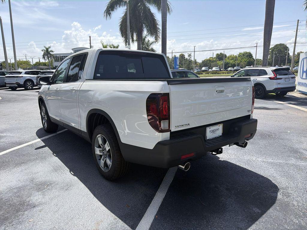 new 2026 Honda Ridgeline car, priced at $45,391