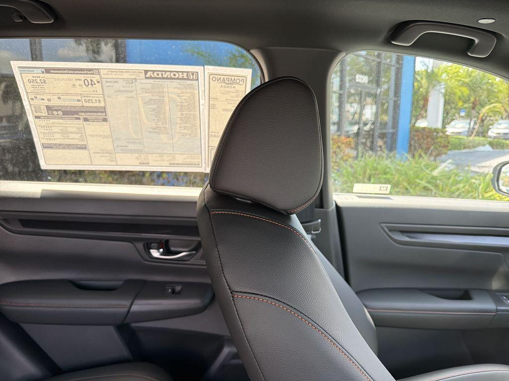 new 2026 Honda CR-V Hybrid car, priced at $39,005