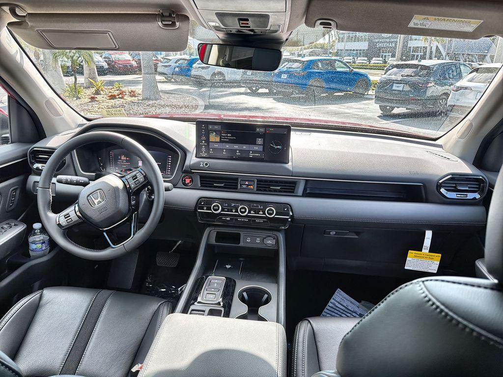 new 2026 Honda Pilot car, priced at $45,307