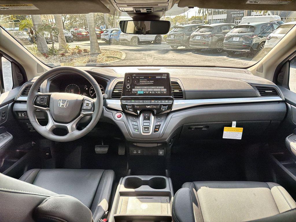 new 2026 Honda Odyssey car, priced at $41,737