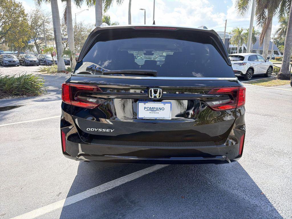 new 2026 Honda Odyssey car, priced at $41,737