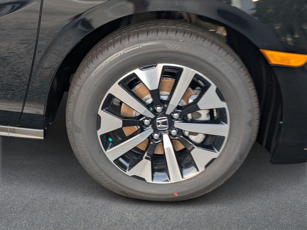 new 2026 Honda Odyssey car, priced at $42,518