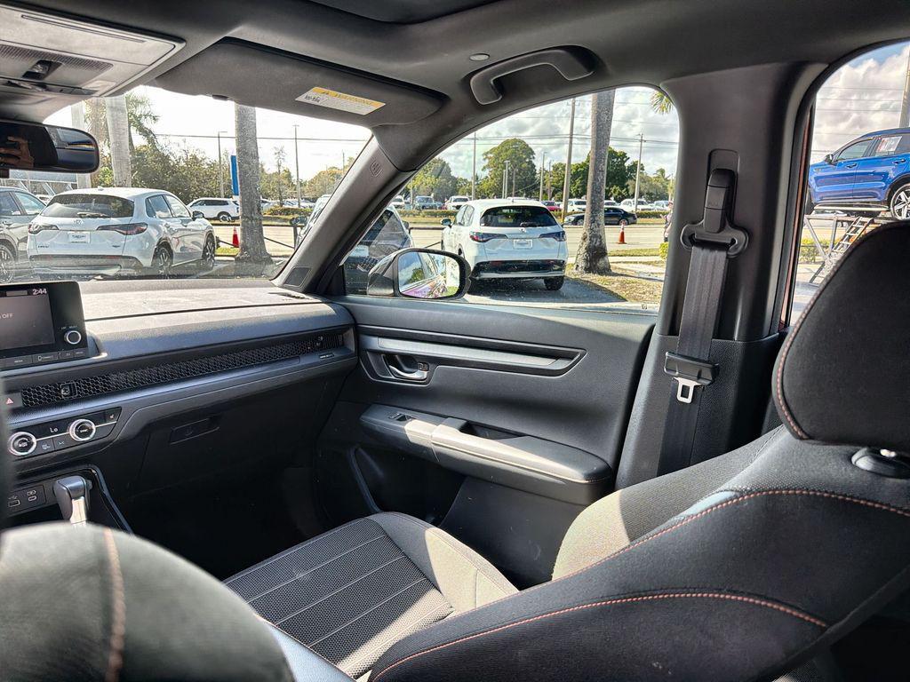 used 2024 Honda CR-V Hybrid car, priced at $30,506