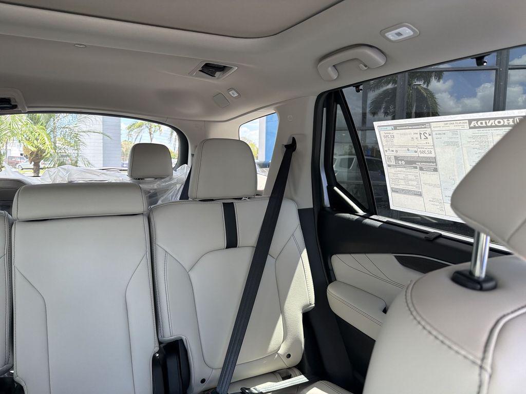 new 2026 Honda Pilot car, priced at $50,486