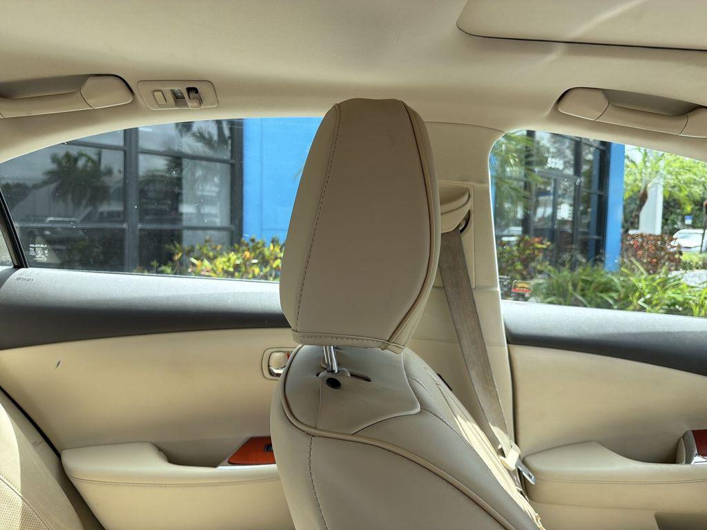 used 2011 Lexus ES 350 car, priced at $11,435