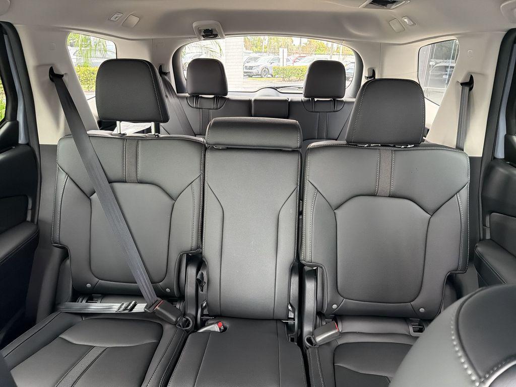 new 2026 Honda Pilot car, priced at $50,251