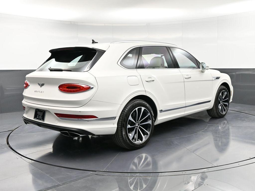 used 2023 Bentley Bentayga Hybrid car, priced at $168,995