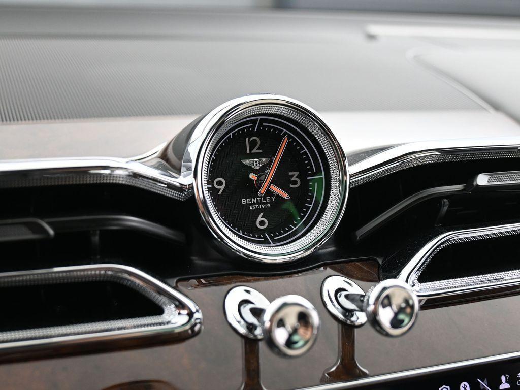 used 2023 Bentley Bentayga Hybrid car, priced at $168,995